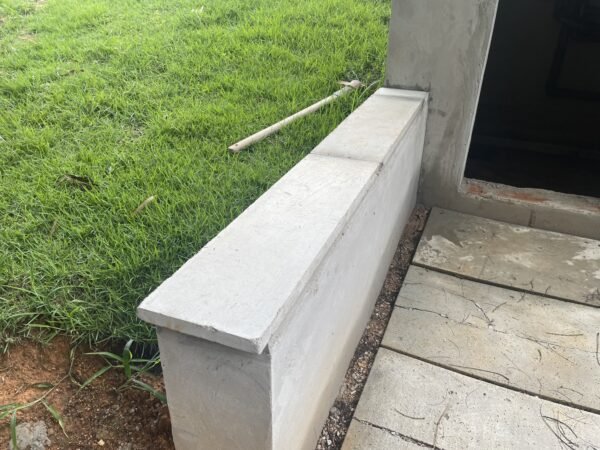 pingadeira de concreto reta no muro